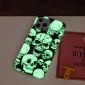 Coque iPhone 15 Pro Max Luminous tête de mort