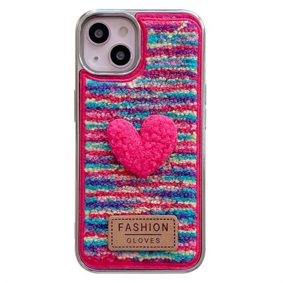 Coque iPhone 15 Pro Max avec Cœur en Peluche